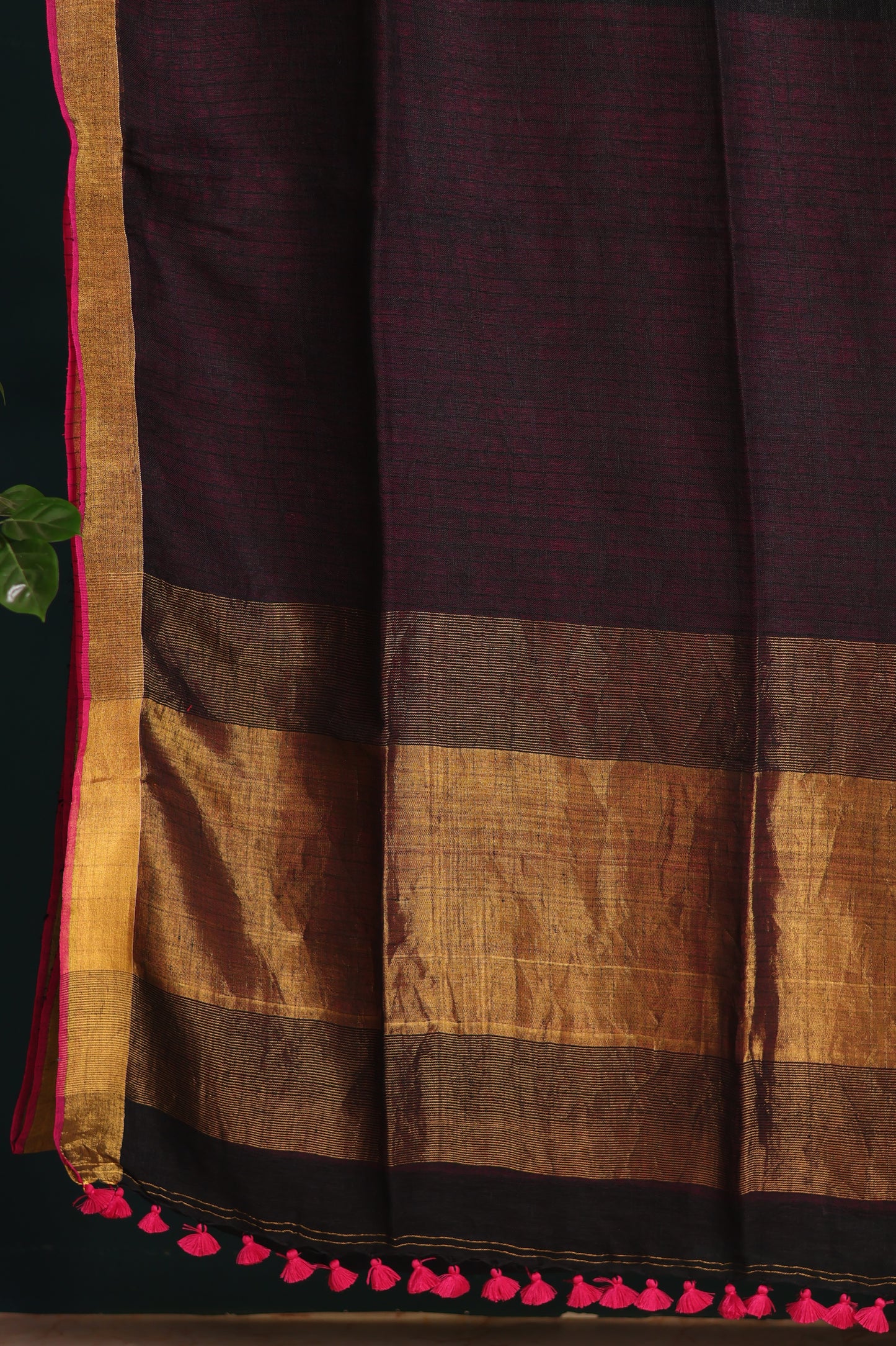 Pure Handwoven Linen Saree