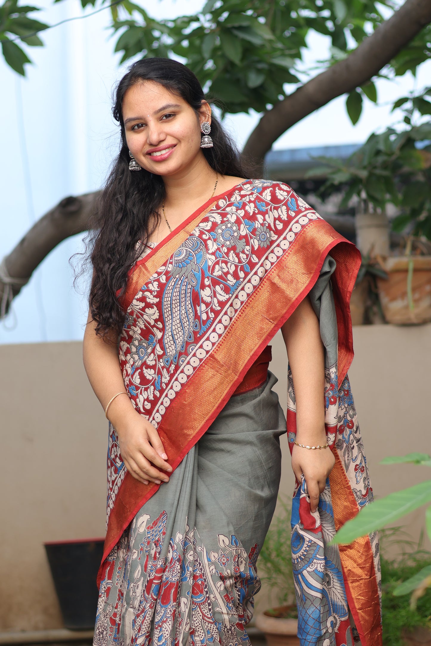 Grey & Red Madhubani Kalamkari Silk Handcrafted Nizam Border Saree
