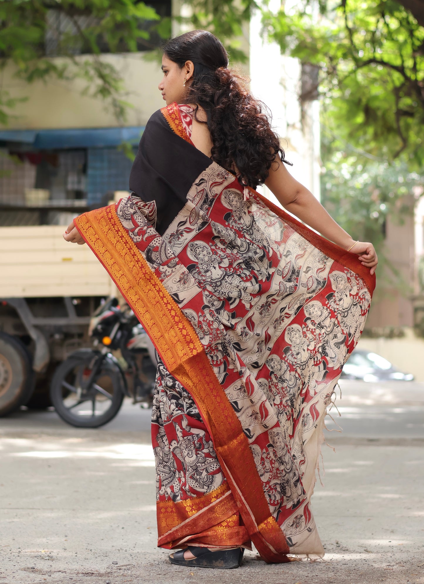 Black Kanchi Border Kalamkari Chennur Silk Saree