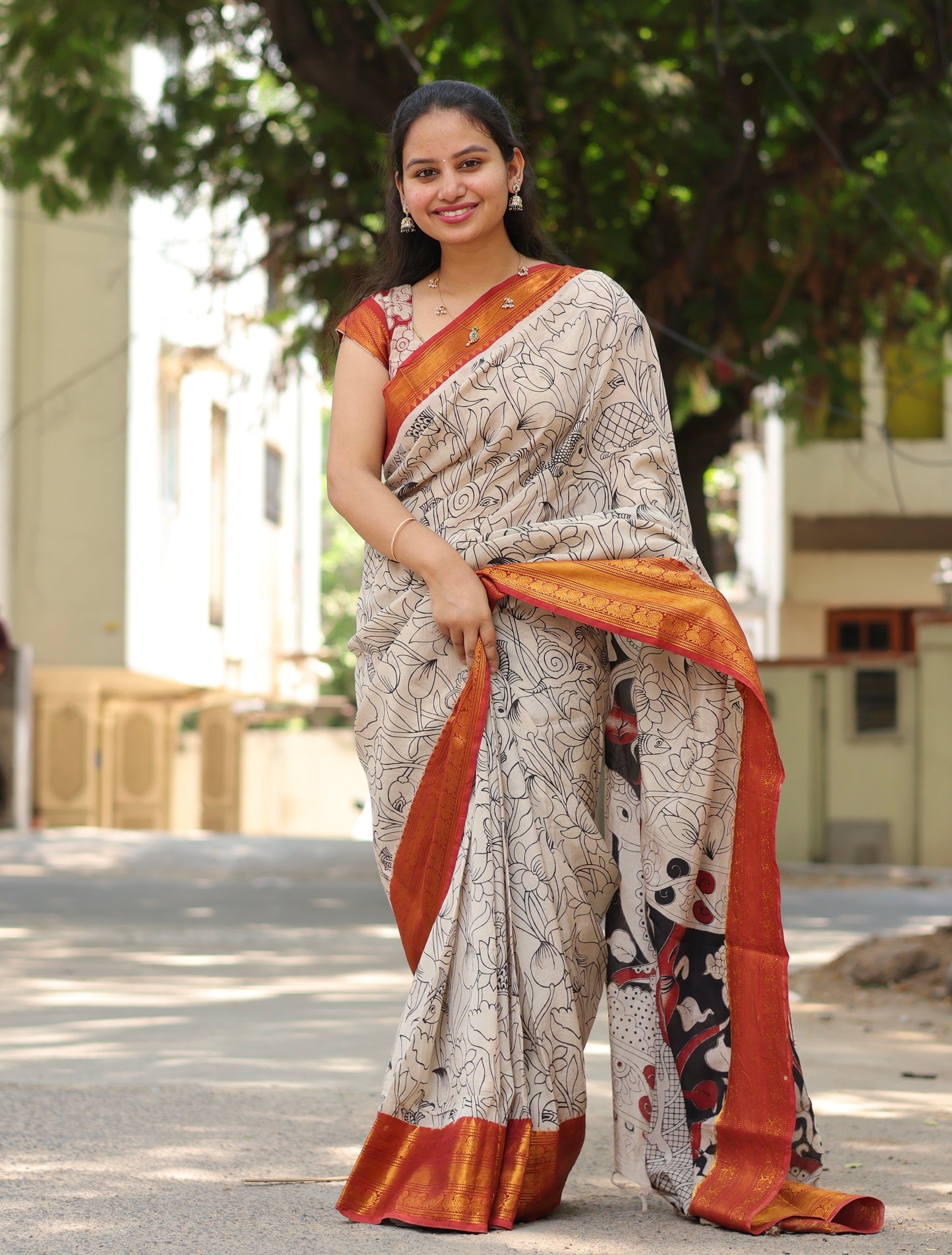 Kanchi Border Outline Kalamkari Silk Saree