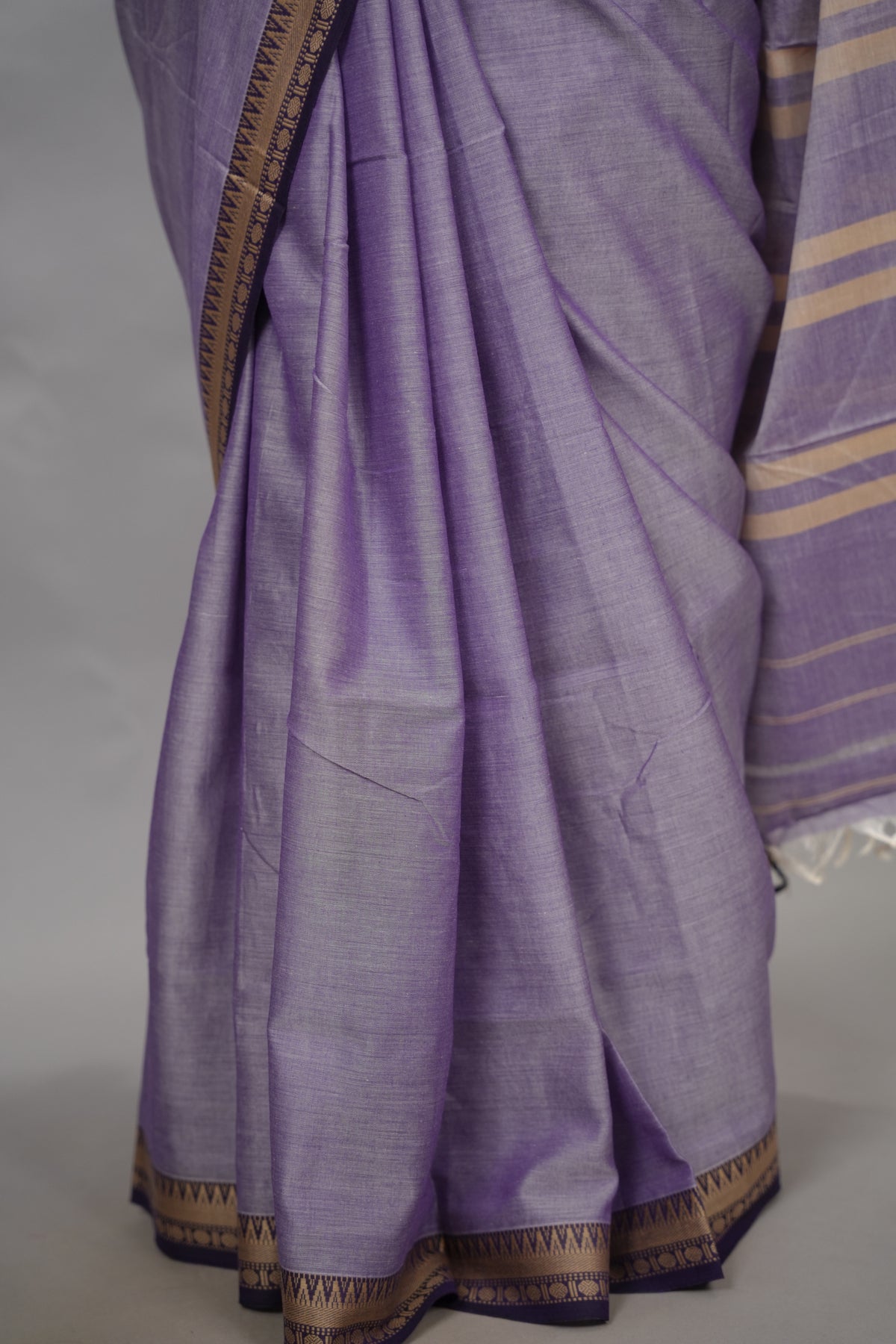 Lavender Narayanpet Cotton Saree | Looms & Tassels