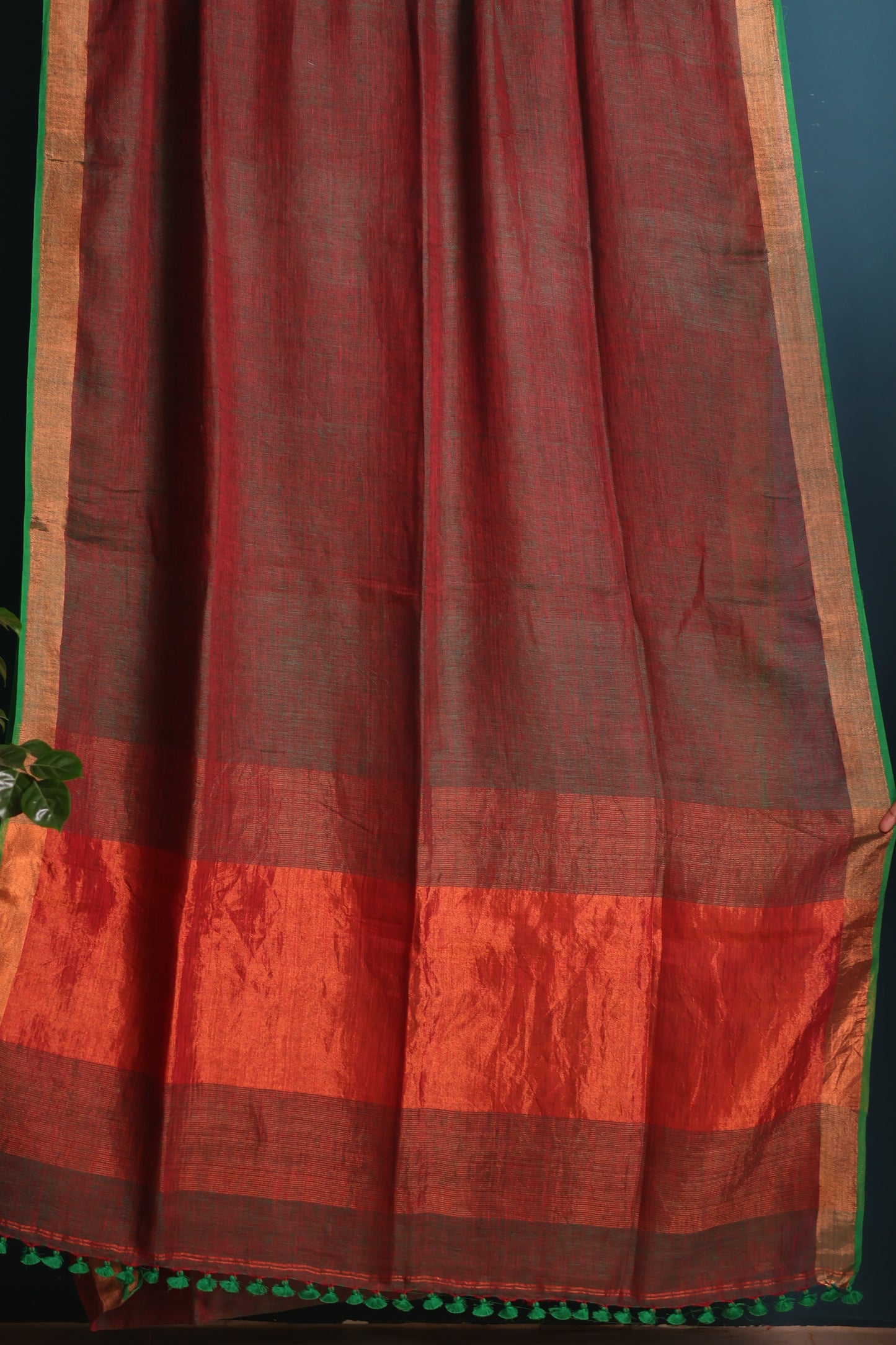 Pure Handwoven Linen Saree