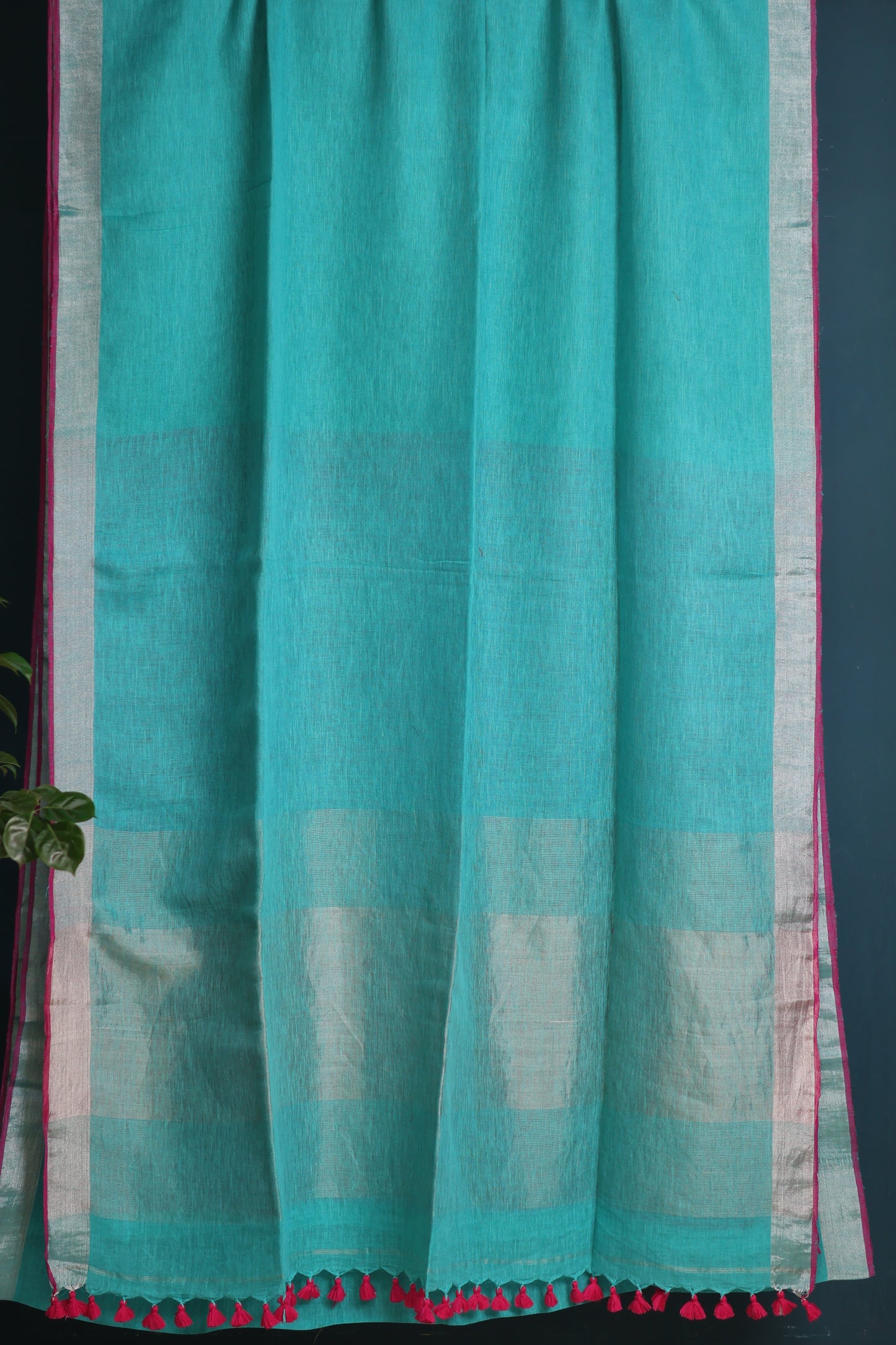 Pure Handwoven Linen Saree