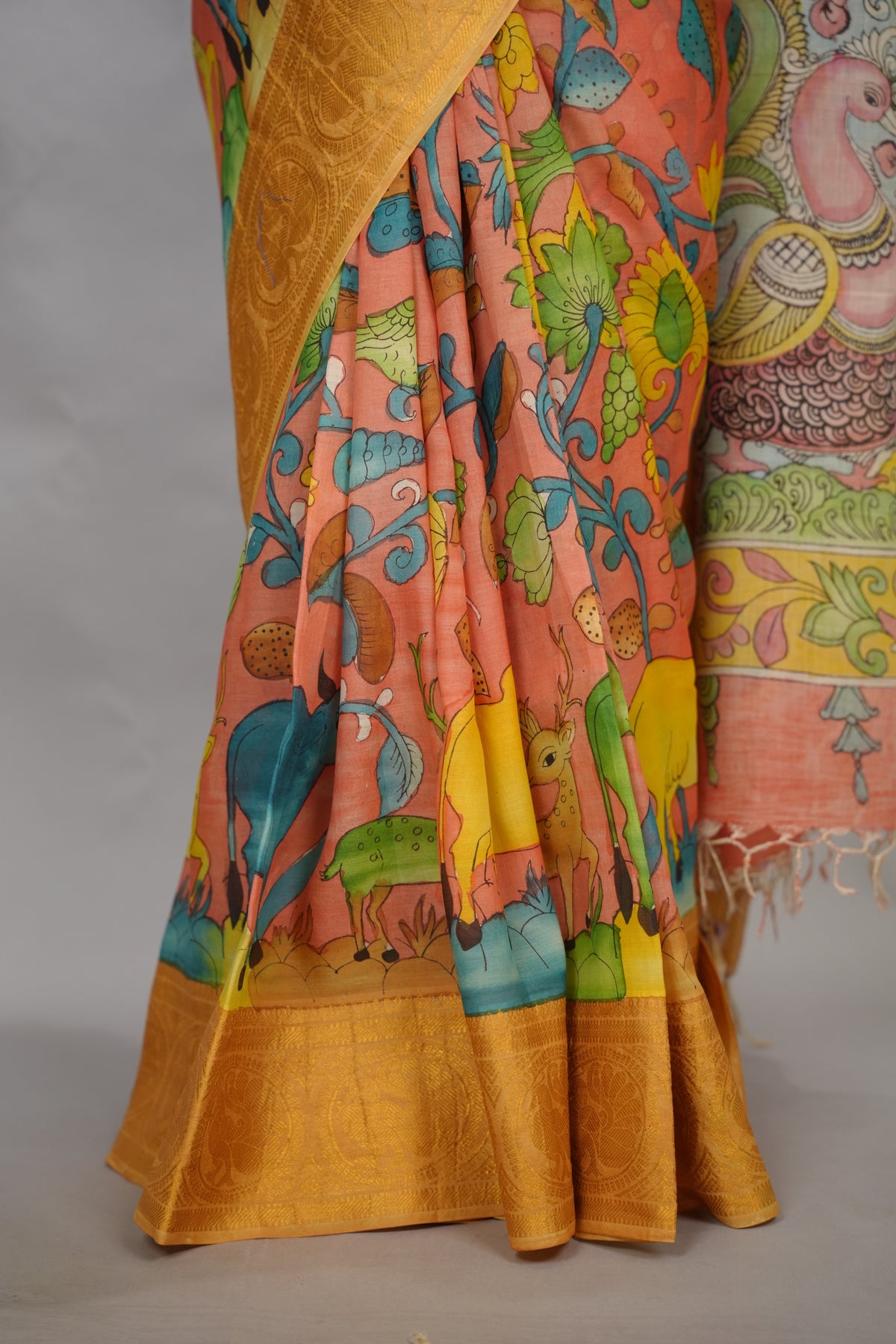 Peach Hand Drawn Pen Kalamkari Bangalore Silk Kanchi Border Saree | Looms & Tassels