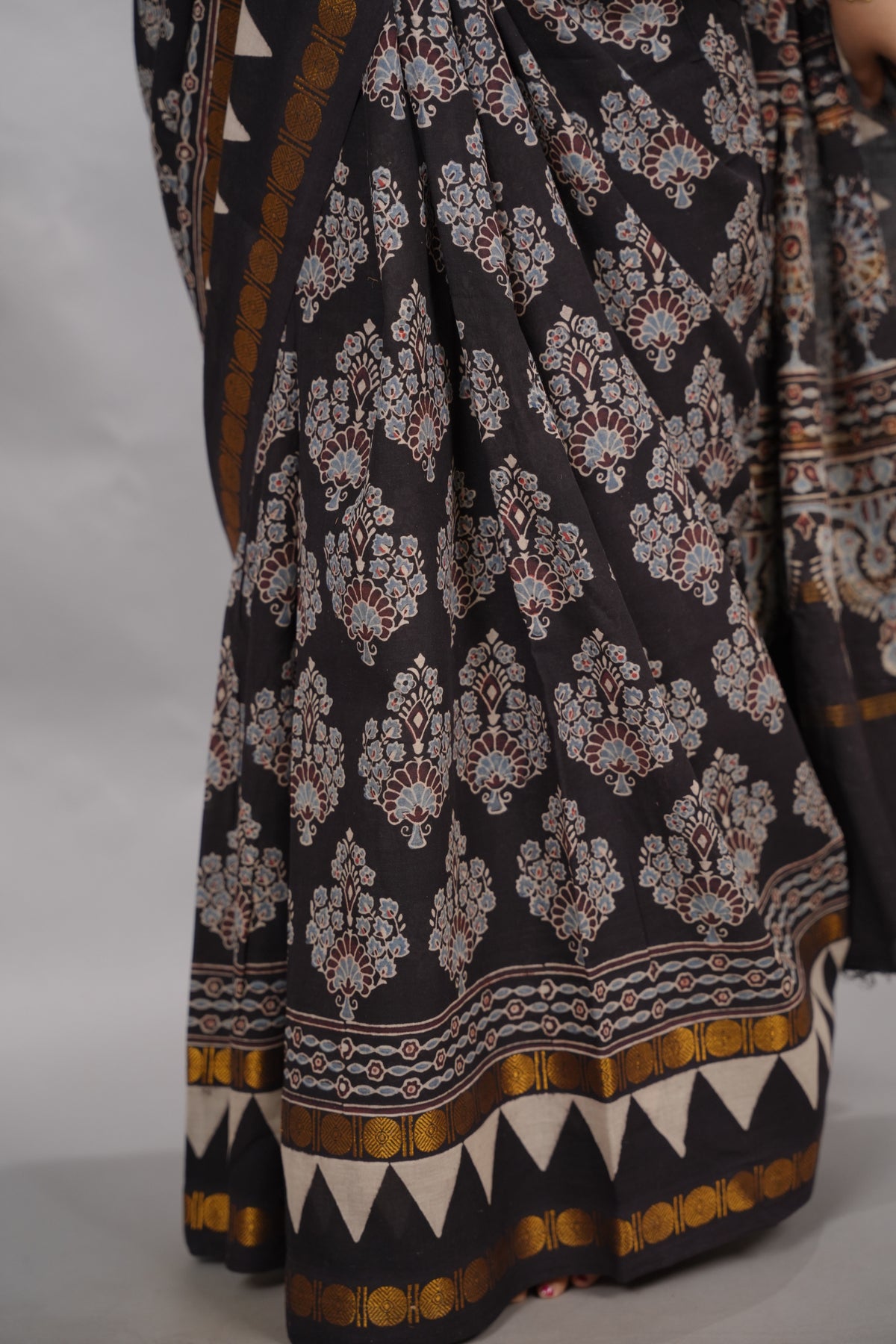 Black Ajrakh Hand Block Printed Sungudi Cotton Saree | Looms & Tassels