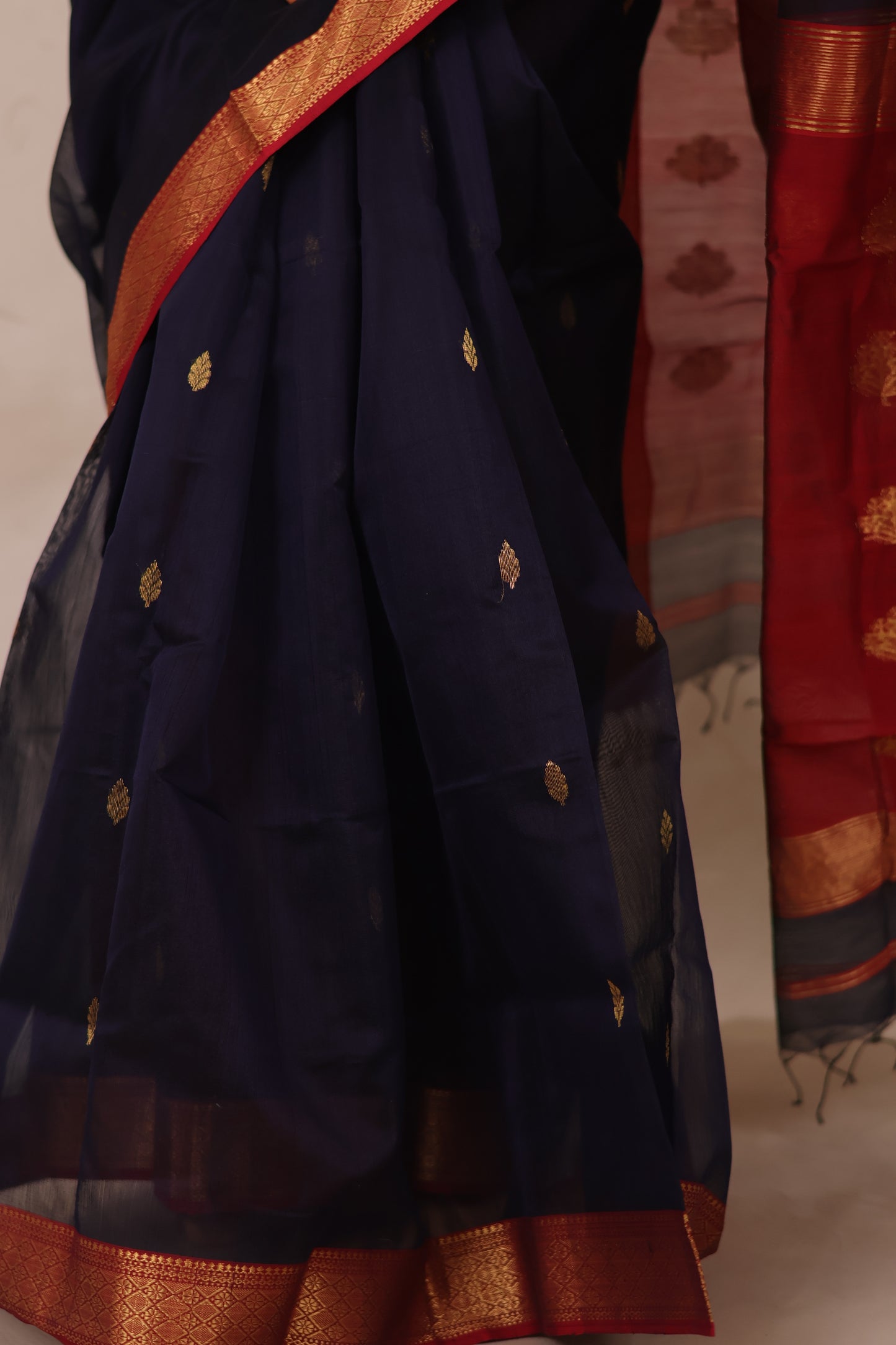Dark Blue Handloom Maheswari Silk Cotton Sarees | Looms & Tassels