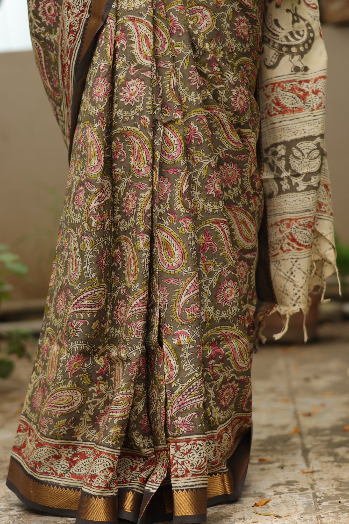 Grey Hand Block Printed Kalamkari Nizam Border Silk Sare