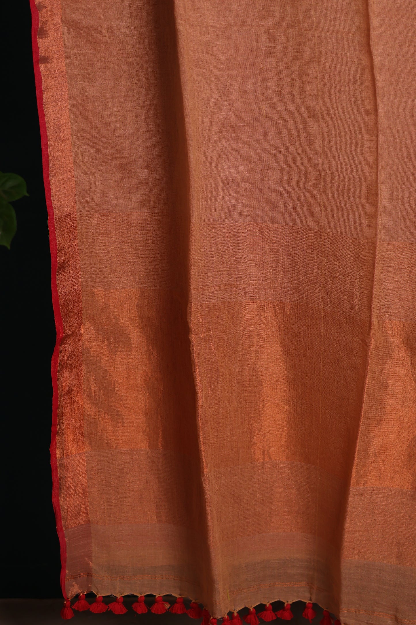 Pure Handwoven Linen Saree