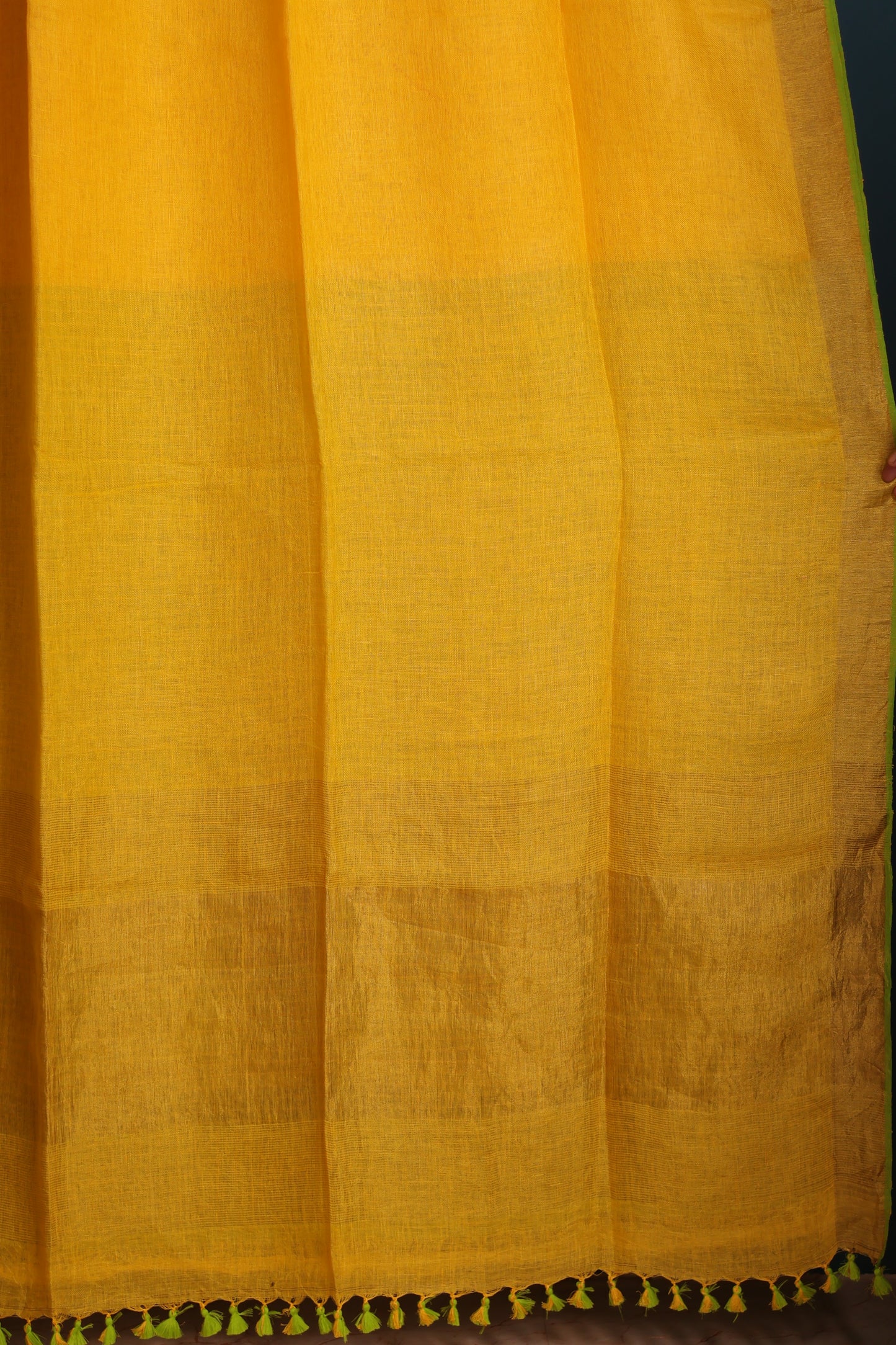 Pure Handwoven Linen Saree