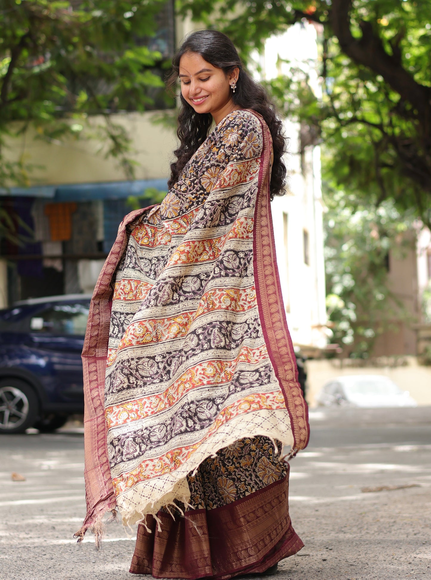 Black & Maroon Kuppadam Border Kalamkari Uppada Silk Saree