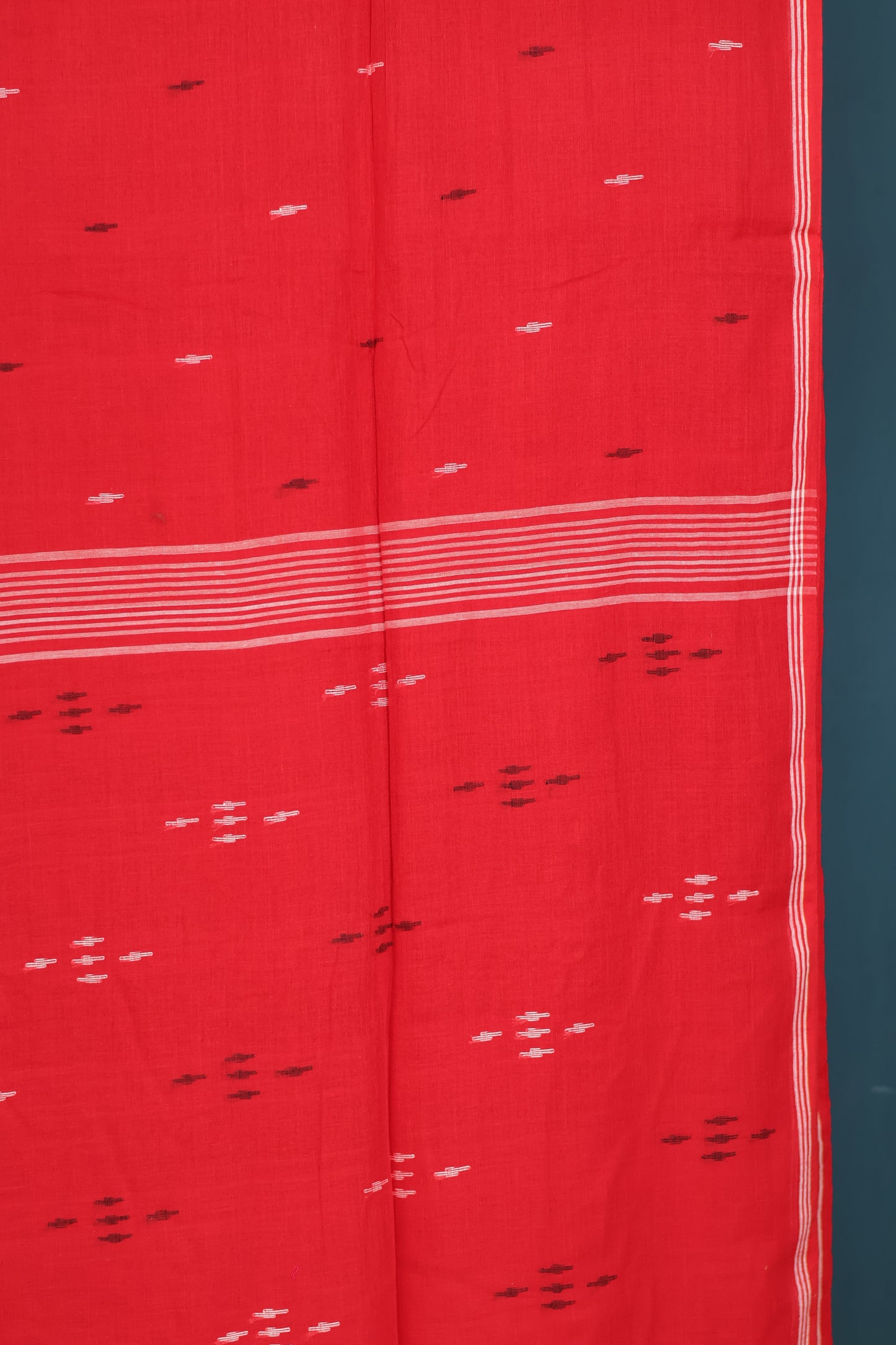 Red Pure Handwoven Malai Cotton Saree with Butta Weaving