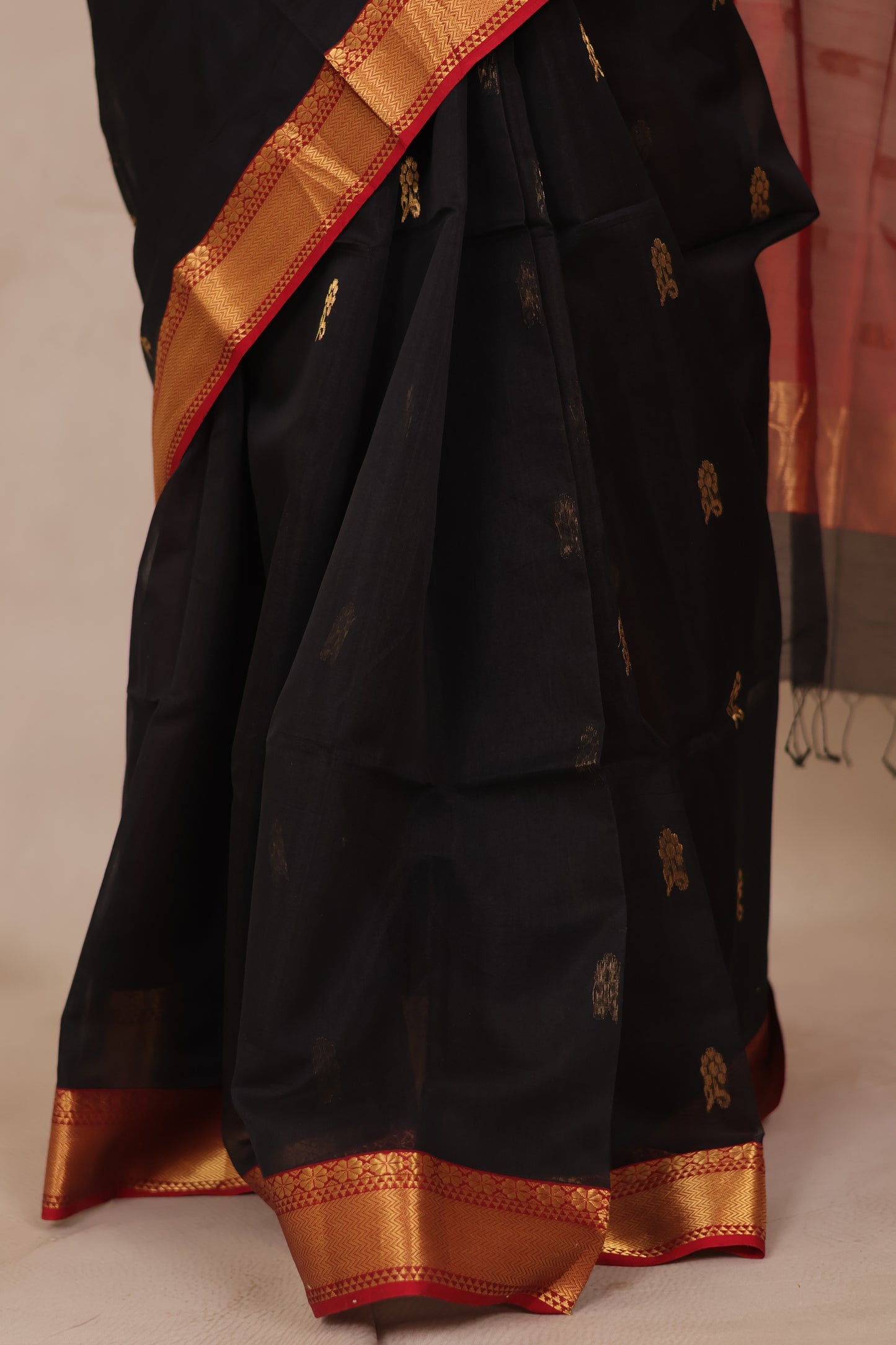 Black & Red Handloom Maheswari Silk Cotton Sarees | Looms & Tassels