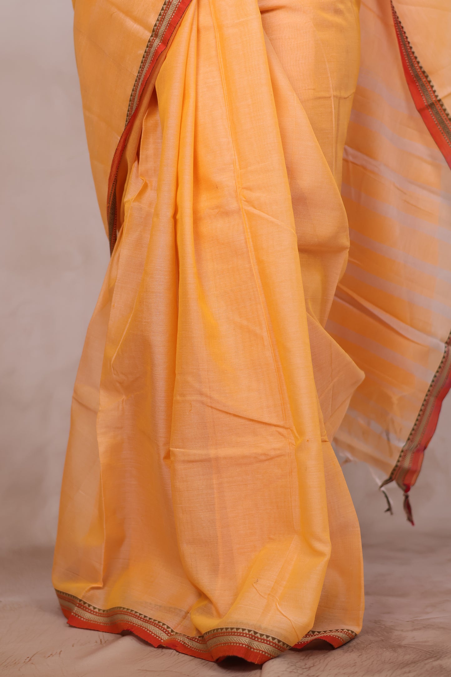 Narayanpet Cotton Saree | Looms & Tassels