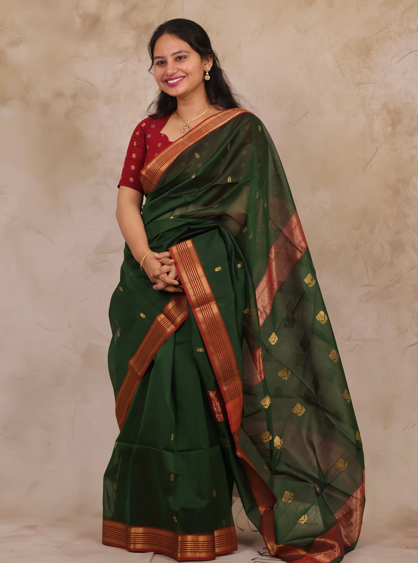 Green Handloom Maheswari Silk Cotton Sarees | Looms & Tassels