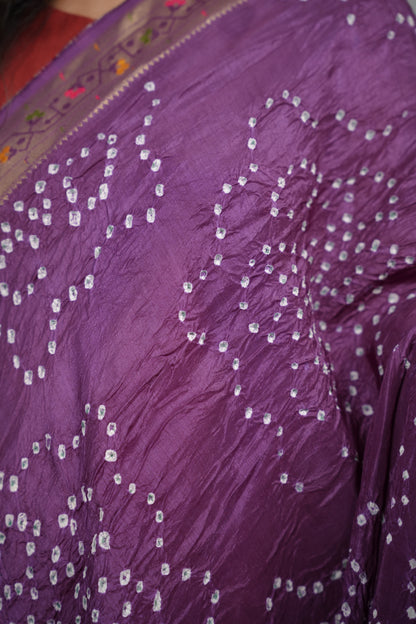Violet Handcrafted  Pattern Bandhani Paithani Dola Silk Saree | Looms & Tassels