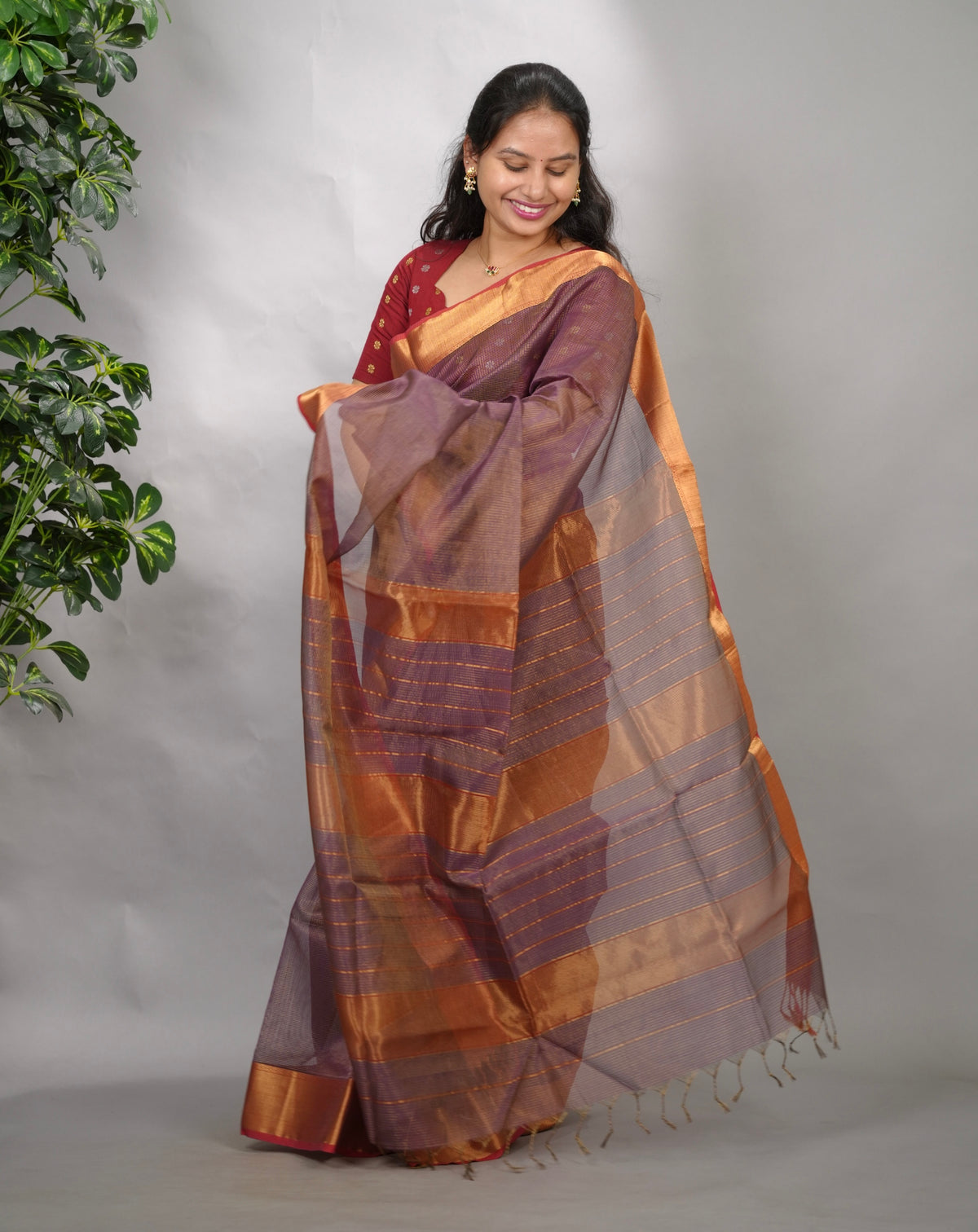 Lavender Checks Handloom Maheswari Tissue Silk Cotton Sarees | Looms & Tassels