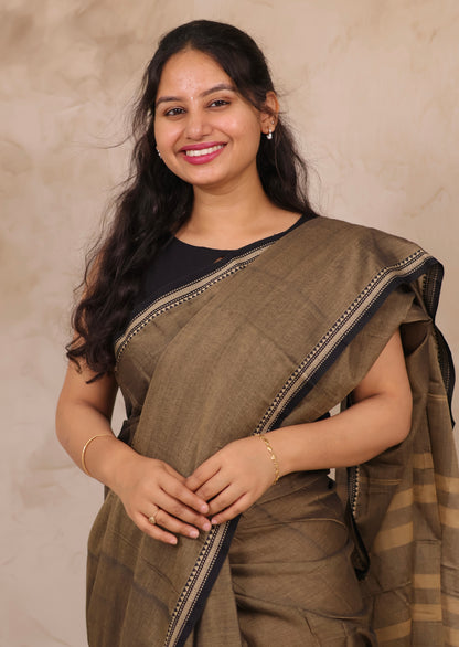 Grey Narayanpet Cotton Saree | Looms & Tassels
