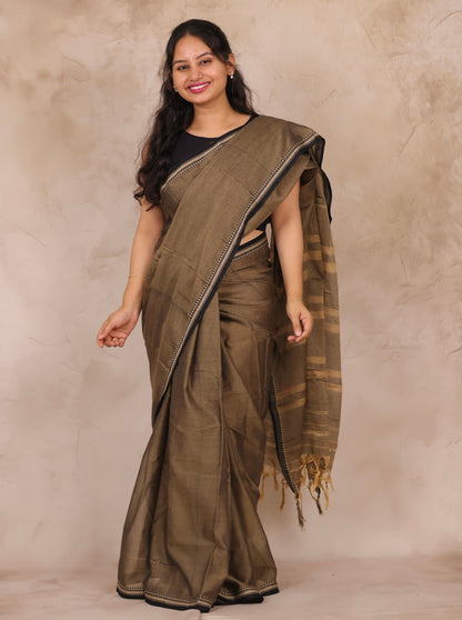 Grey Narayanpet Cotton Saree | Looms & Tassels