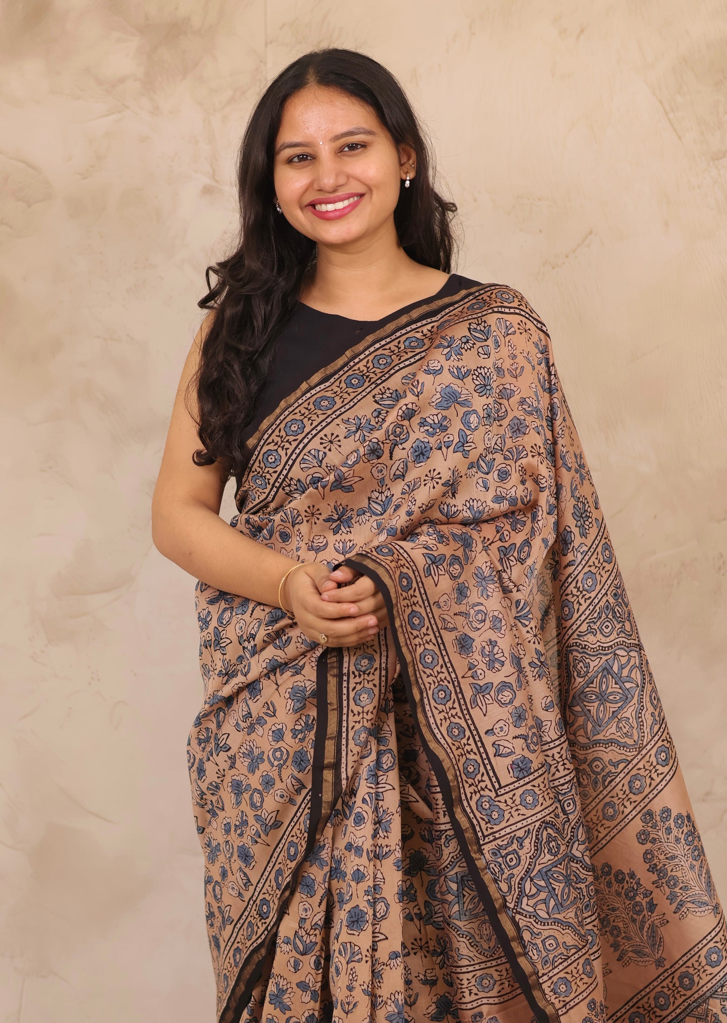 Maheswari Silk Cotton Ajrakh Handblock Printed Saree | Looms & Tassels