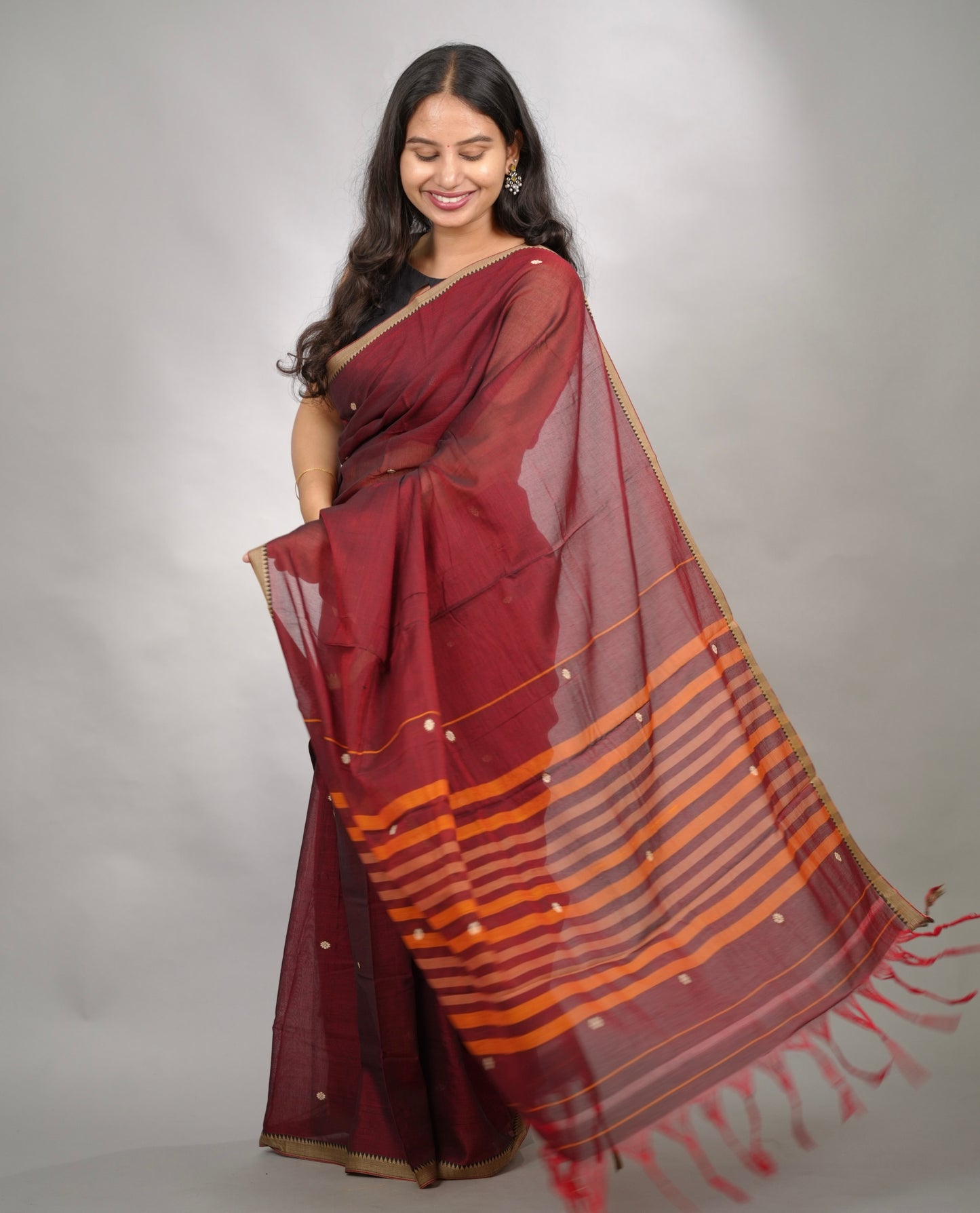 Maroon Narayanpet Cotton Saree With Butta Weaving | Looms & Tassels