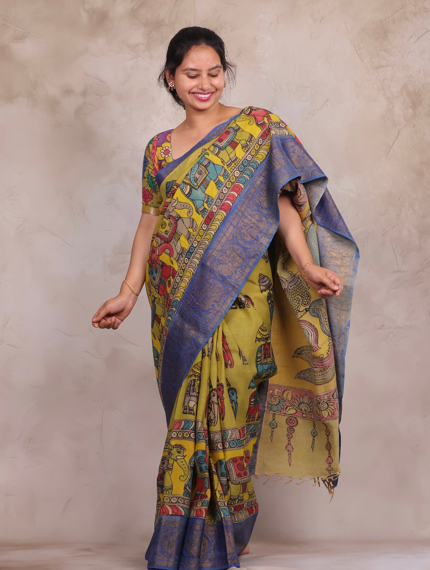 Hand Drawn Pen Kalamkari Parrot Green And Blue Bangalore Silk Kanchi Border Saree | Looms & Tassels