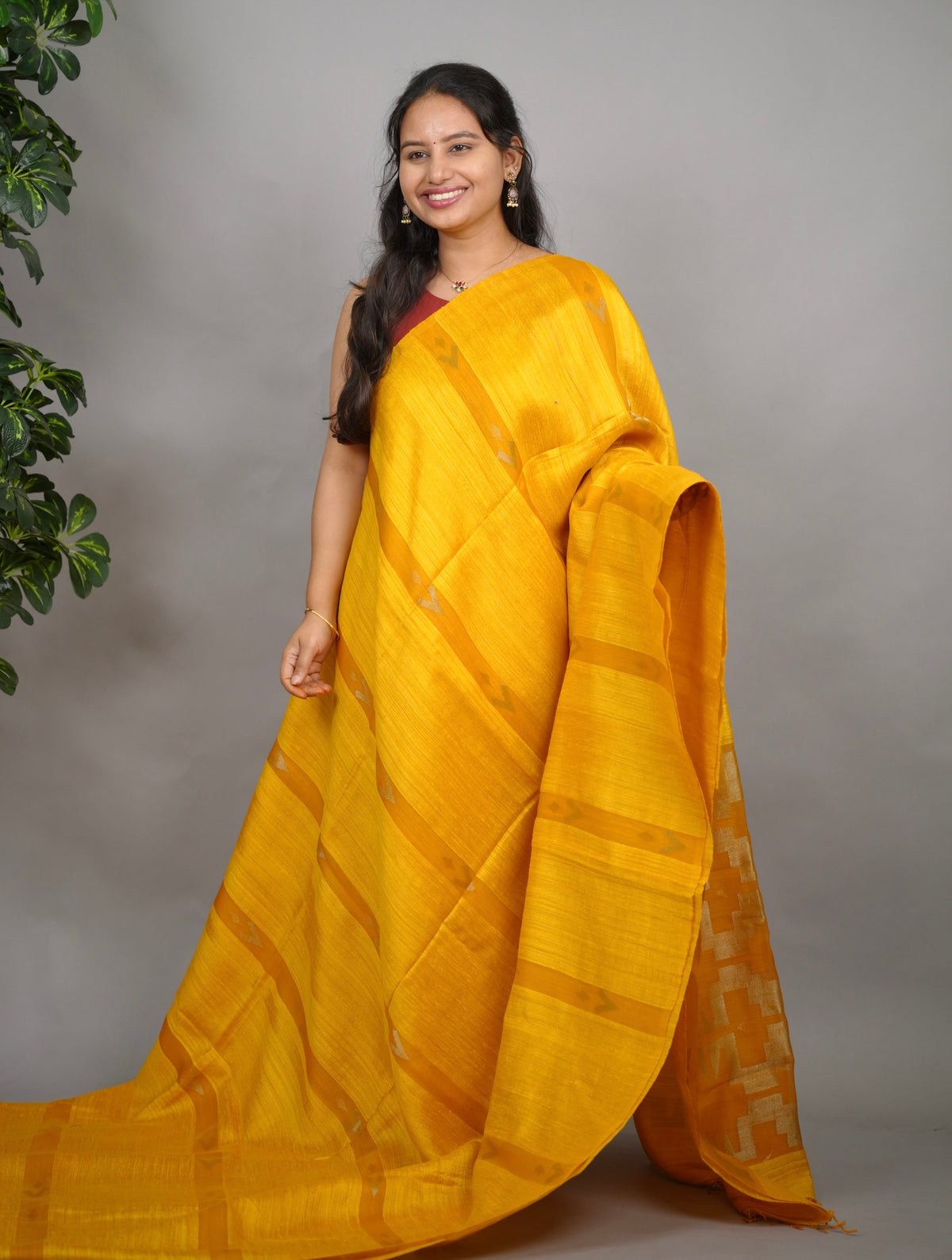 Yellow Handloom Jamdhani Pure Matka Silk Saree with Muslin Silk Pallu