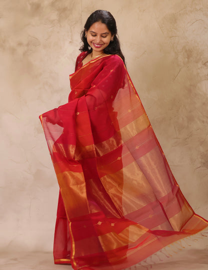 Red Dual Tone Handloom Maheswari Silk Cotton Sarees | Looms & Tassels