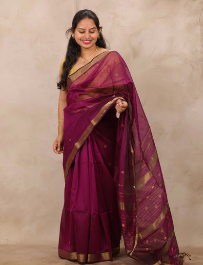 Magenta Handloom Maheswari Silk Cotton Sarees | Looms & Tassels