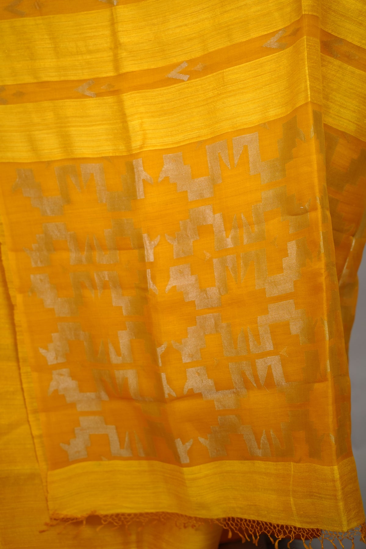Yellow Handloom Jamdhani Pure Matka Silk Saree with Muslin Silk Pallu