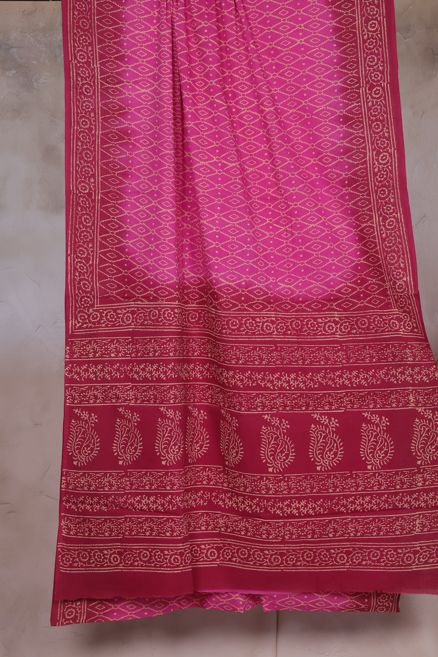 vibrant pink and deep red Bagru Handblock printed MulMul cotton saree | Looms & Tassels