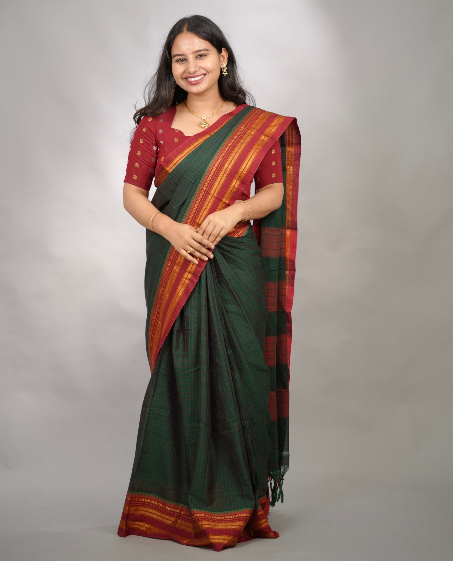 Bottle Green Checks Narayanpet Cotton Saree with Traditional contrast Border | Looms & Tassels
