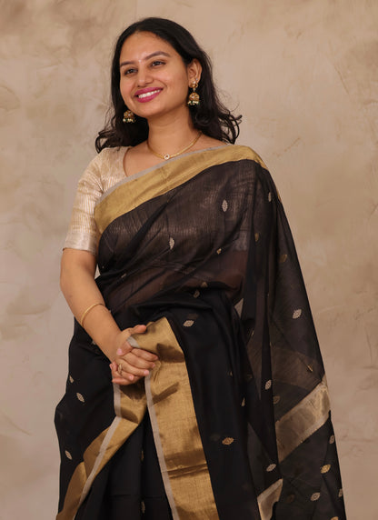 Black Handloom Maheswari Silk Cotton Sarees | Looms & Tassels