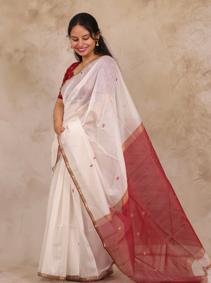 White & Maroon Handloom Maheswari Silk Cotton Sarees | Looms & Tassels