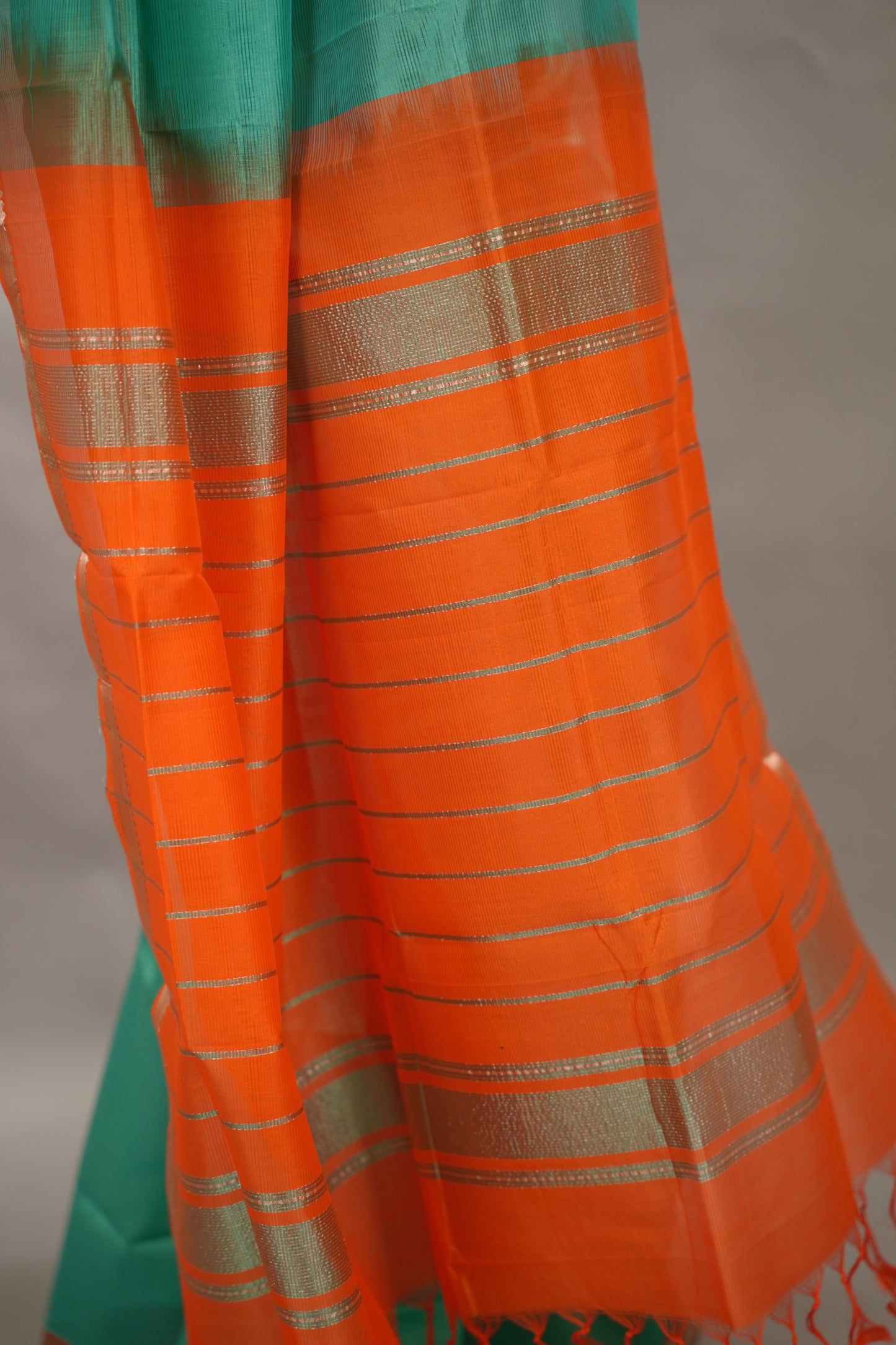 Sea Green & Orange Handloom Mangalagiri Silk Saree| Looms & Tassels