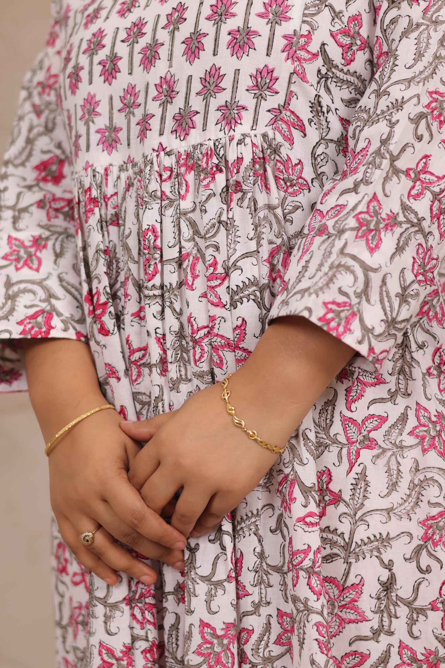 White Pure Mul Cotton Aline Kurta Set (Set of 2) | Looms & Tassels