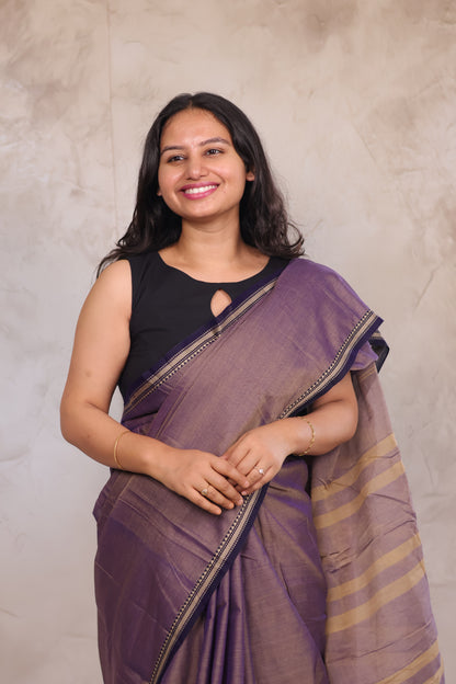Lavender Narayanpet Cotton Saree with Ikkat Blouse Piece | Looms & Tassels
