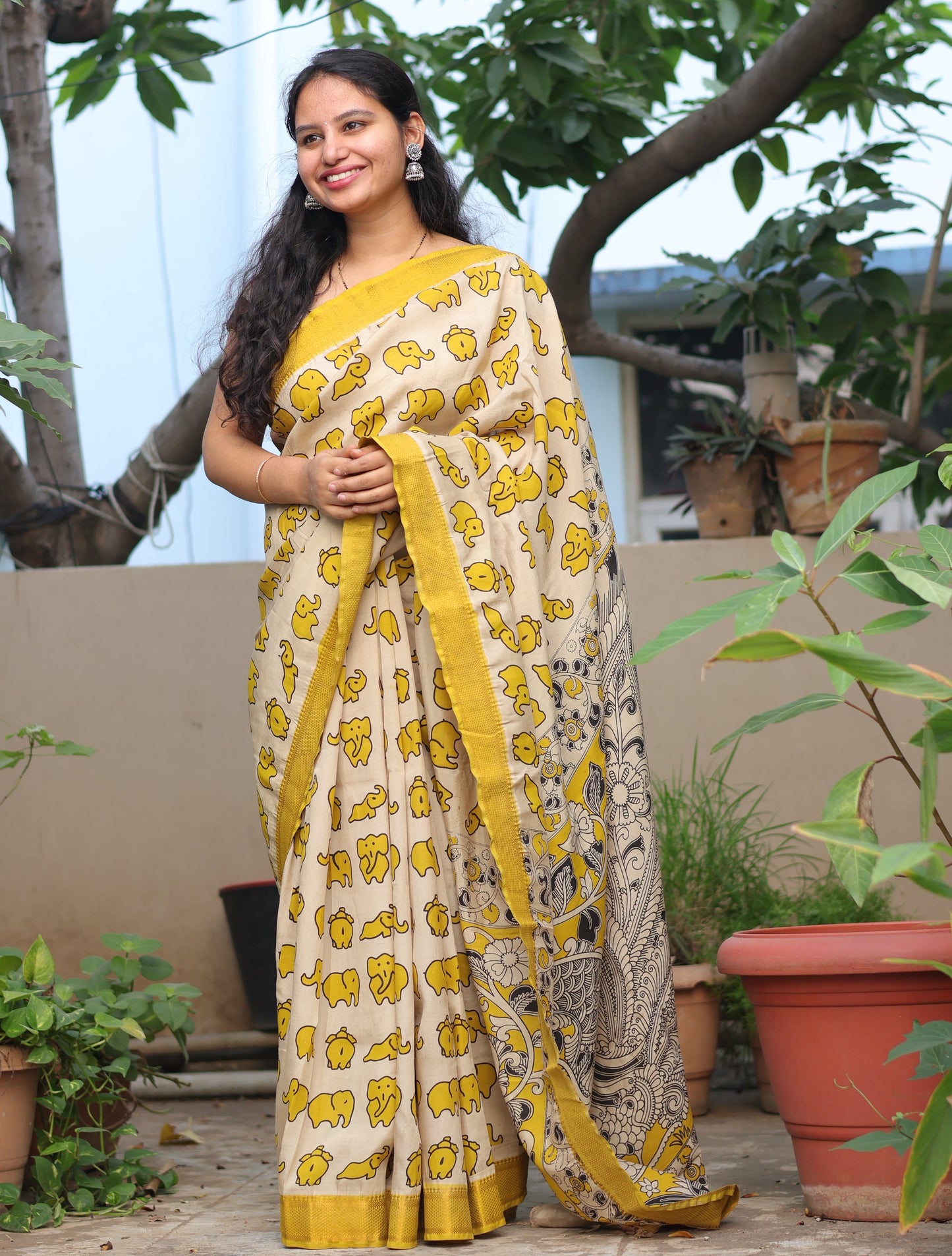 Cream & Yellow Elephant Kalamkari Silk Nizam Border Saree