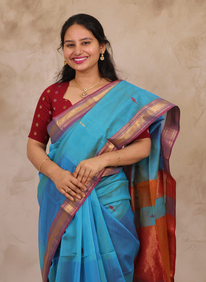 Dual Shade Blue Handloom Maheswari Silk Cotton Sarees | Looms & Tassels