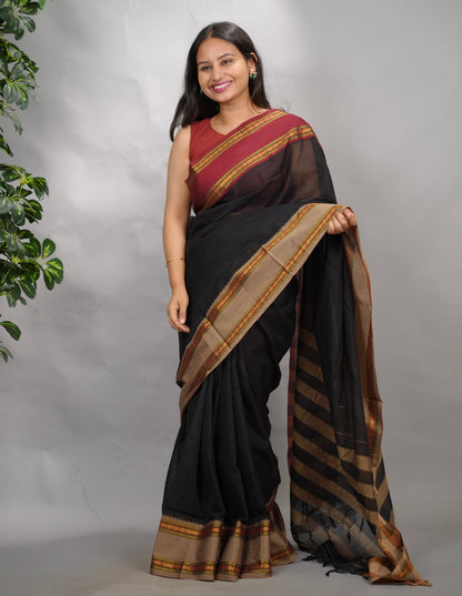 Black Narayanpet Cotton Saree With Ganga And Jamuna Border | Looms & Tassels