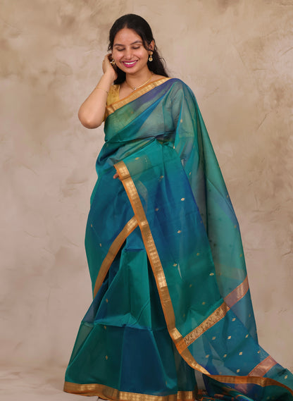 Dual Shade Green & Blue Handloom Maheswari Silk Cotton Sarees | Looms & Tassels