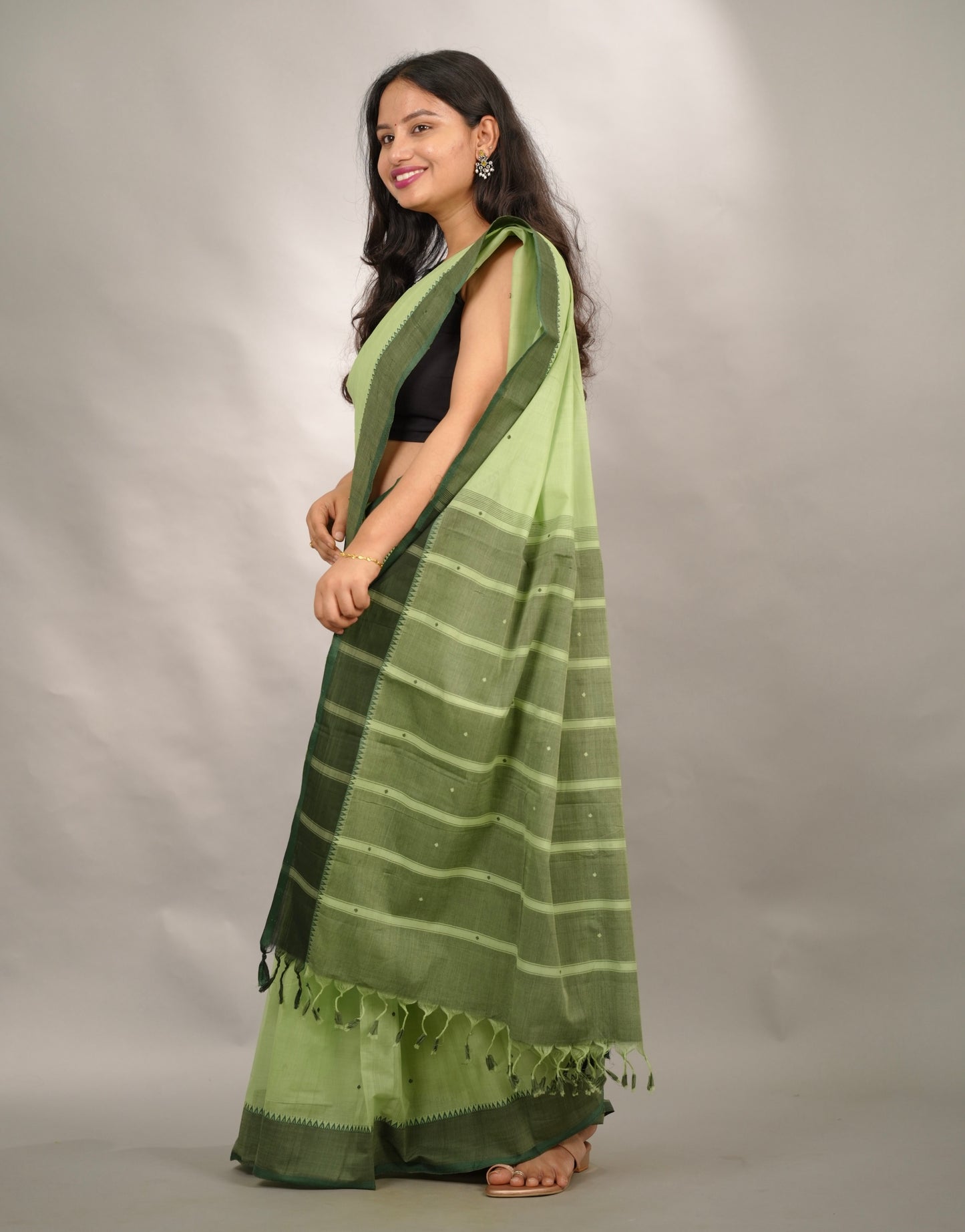 Pista Green Handloom Venkatagiri Cotton Saree Without Blouse | Looms & Tassels
