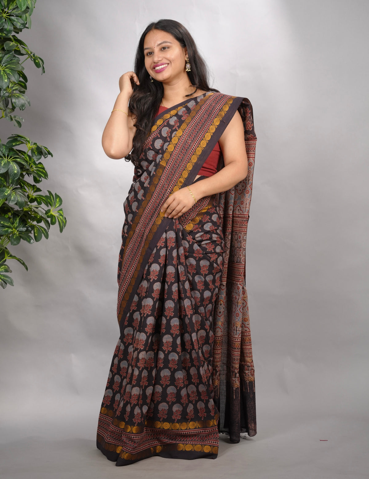 Black Ajrakh Hand Block Printed Sungudi Cotton Saree | Looms & Tassels