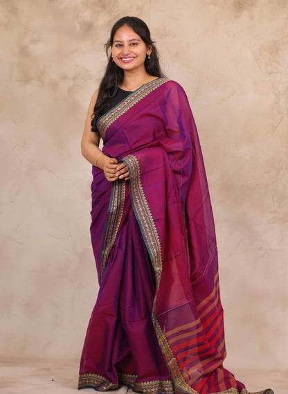 Magenta Narayanpet Cotton Saree | Looms & Tassels