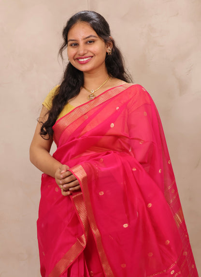 Rani Pink Handloom Maheswari Silk Cotton Sarees | Looms & Tassels