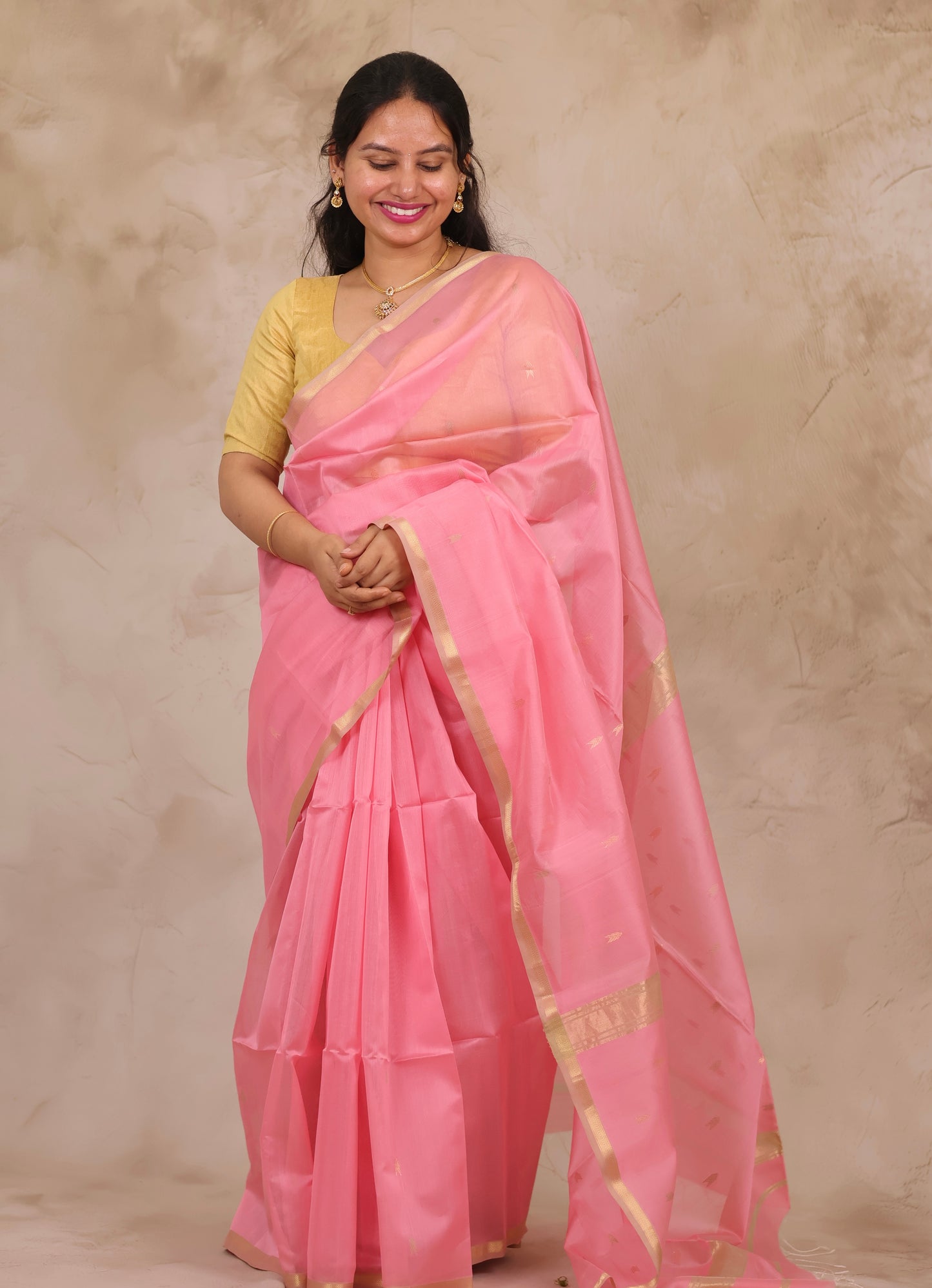 Baby Pink Handloom Maheswari Silk Cotton Sarees | Looms & Tassels