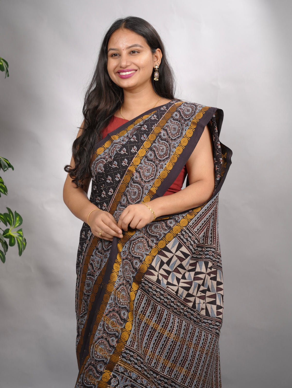 Black Ajrakh Hand Block Printed Sungudi Cotton Saree | Looms & Tassels