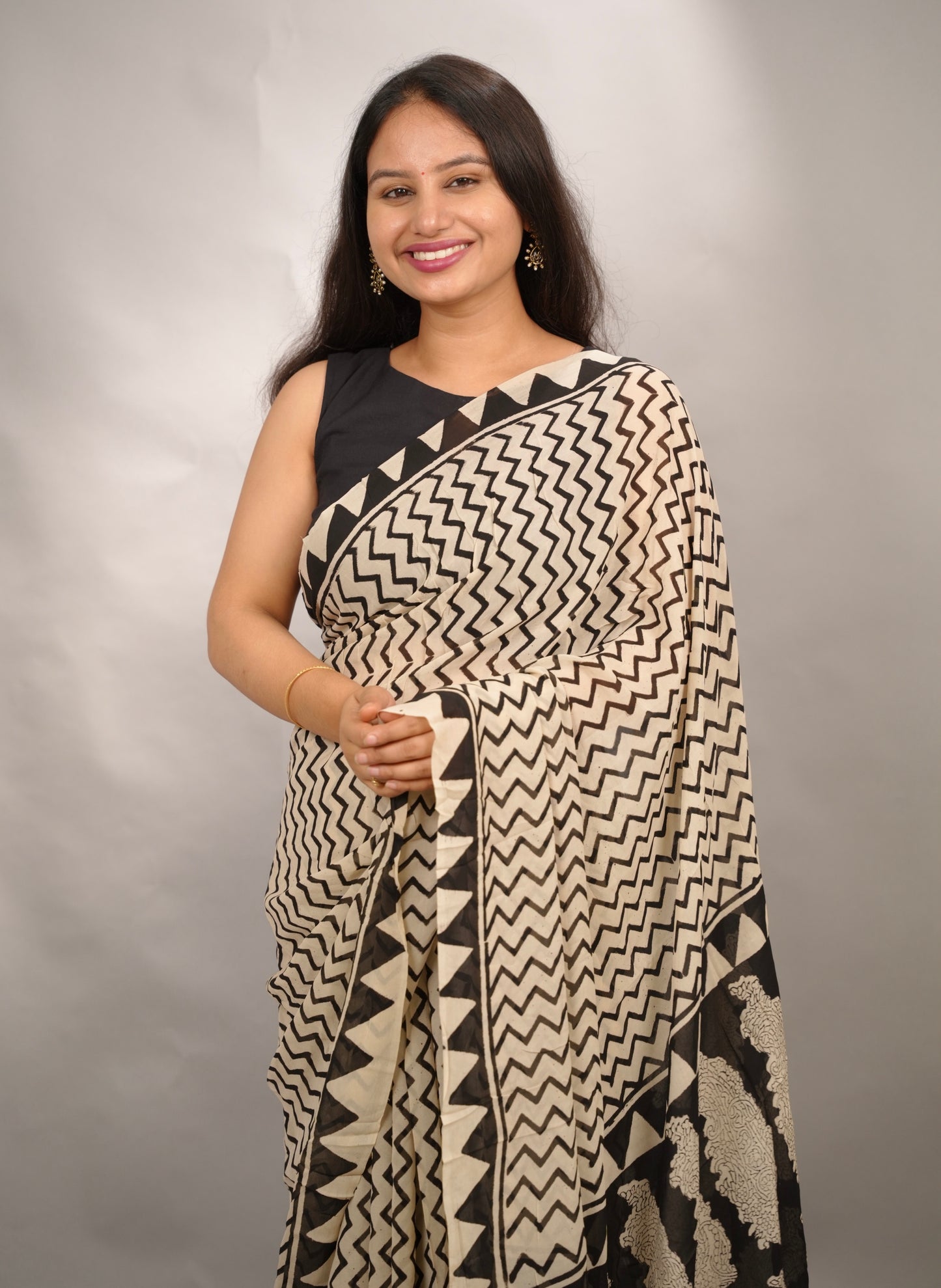 Cream & Black Georgette Hand Block Printed Saree| Looms & Tassels