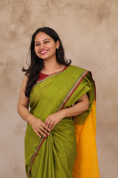 Green Narayanpet Cotton Saree | Looms & Tassels