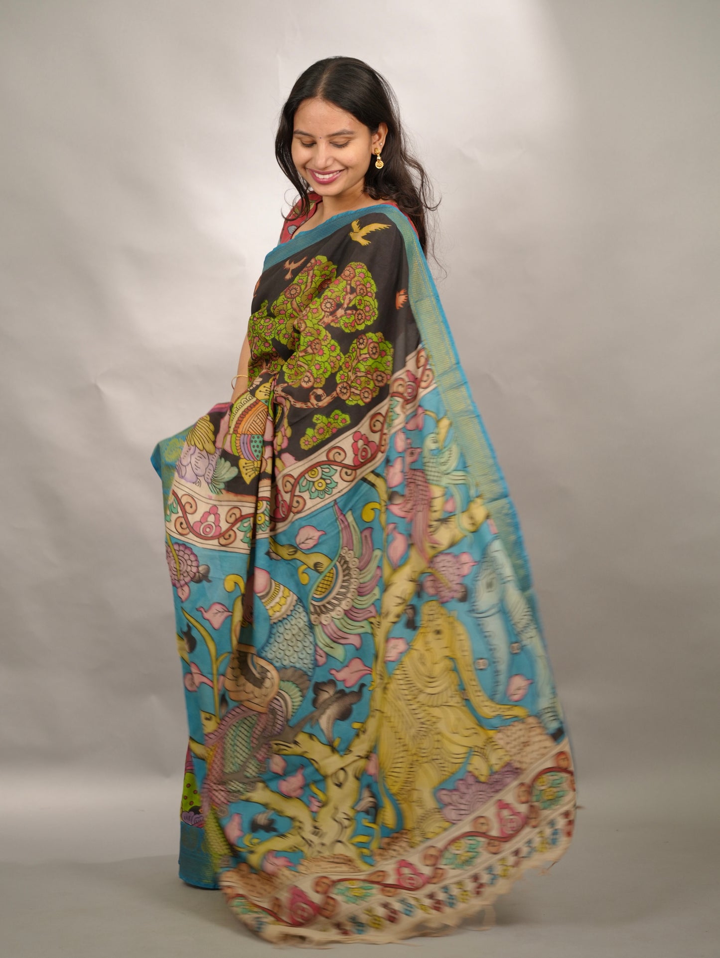 Black Hand Drawn Pen Kalamkari Bangalore Silk Kanchi Border Saree | Looms & Tassels