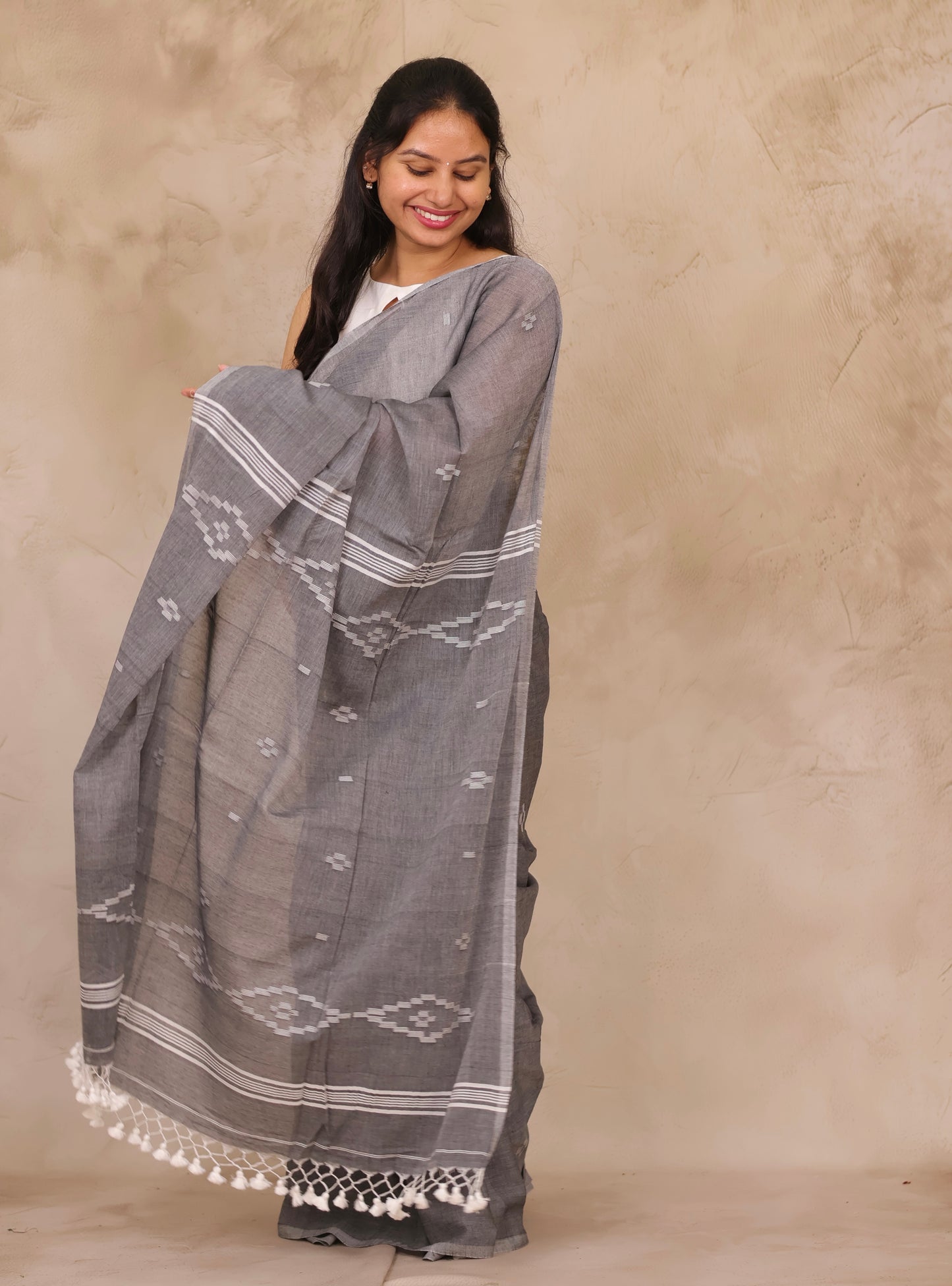 Gray Malai Cotton Saree with Butta Weaving | Looms & Tassels